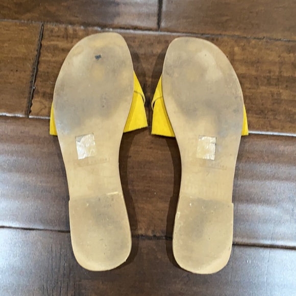 ASOS DESIGN favoured leather flat sandals - Picture 2 of 2